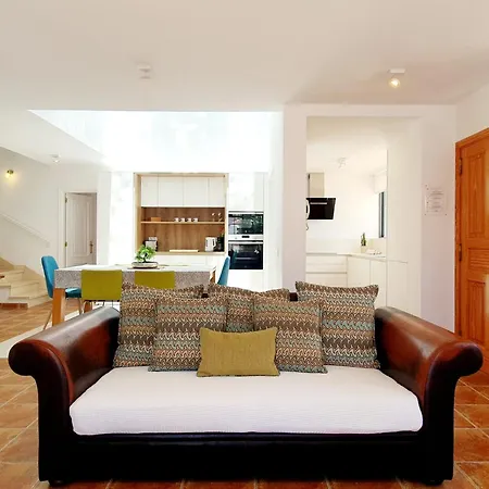 Вилла Casa Tauro Адехе